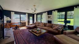 Hill House Modern - Image 2