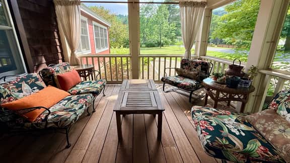 Laurel Cottage